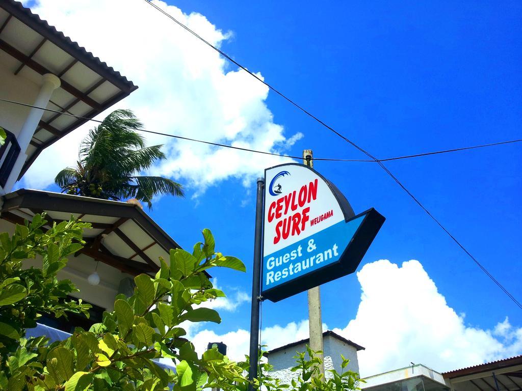 Bed and Breakfast Ceylon Surf Guest And Restaurant Велигама Экстерьер фото